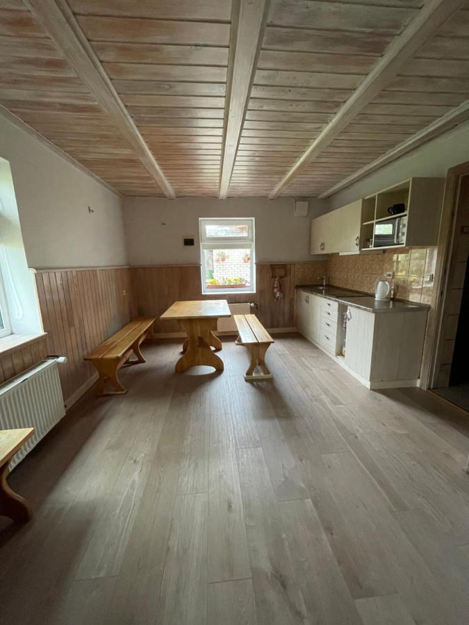 Pulkvedis Guest House Ventspils Eksteriør bilde