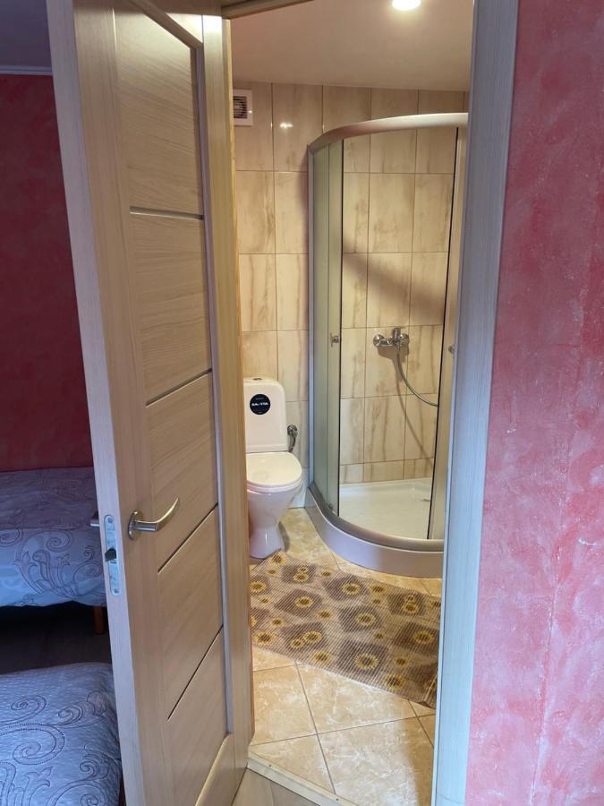 Pulkvedis Guest House Ventspils Eksteriør bilde